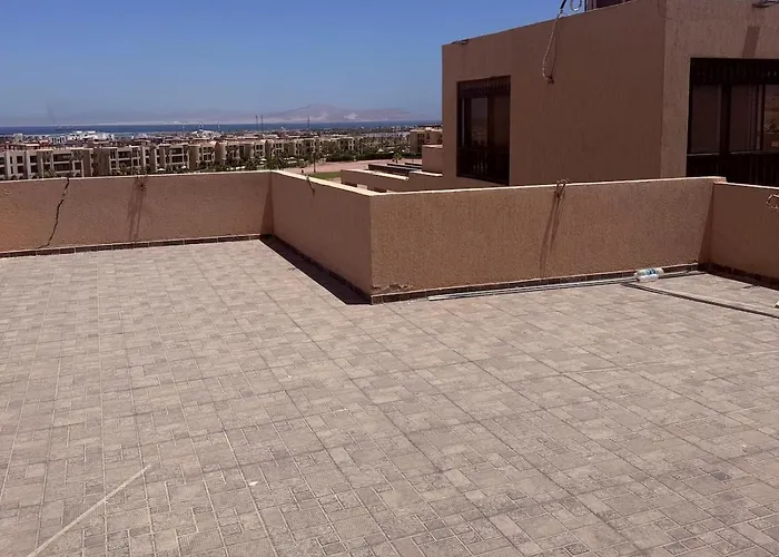 Standalone In Sheikh Villa *